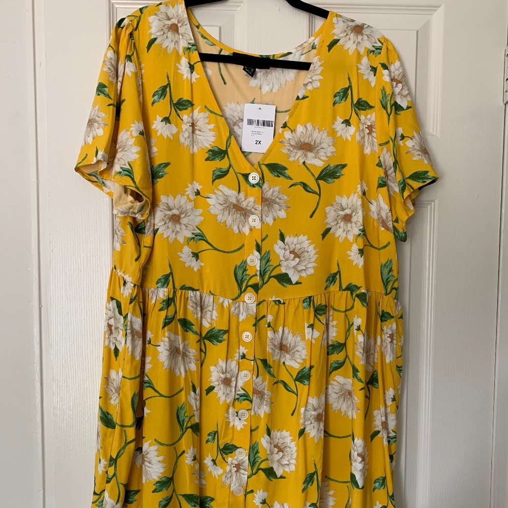 Forever21 - 2X yellow Floral Fit & Flare Dress skater dress